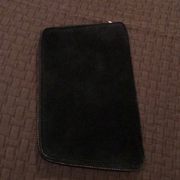 Cutest suede stud clutch - Picture 3 of 4